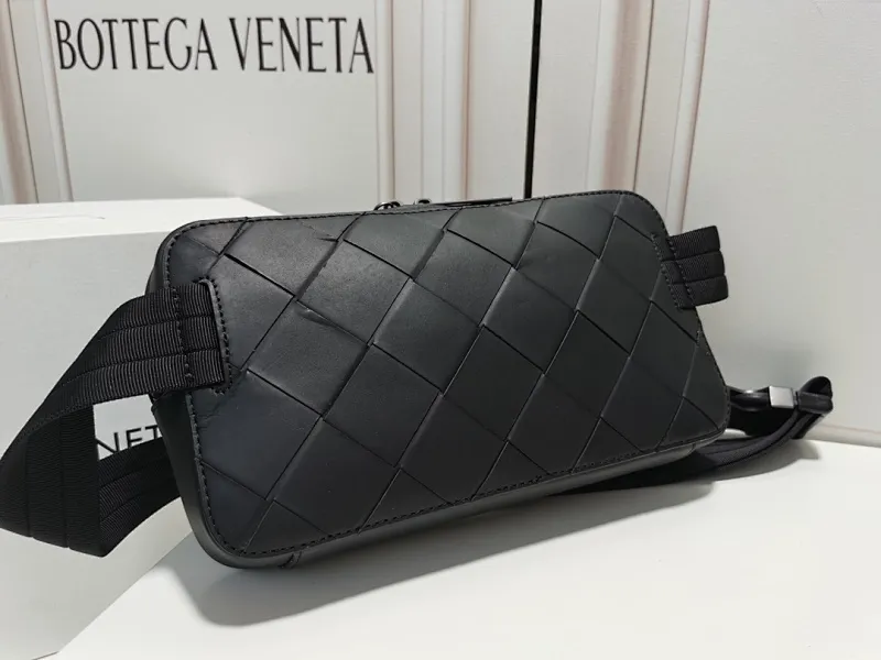 All categories 💚 Top version men’s bags 💚 BV 2024 new BV crossbody bag
